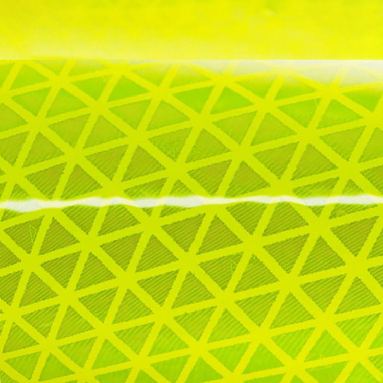 ORALITE® VC612 Flexibright Gloss Lime (69 cm)